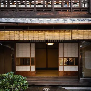 **** Ryokan Toshiharu Giappone